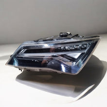 Load image into Gallery viewer, Frontscheinwerfer Seat Ateca 90086098 Links Scheinwerfer Headlight SCH2896769152is