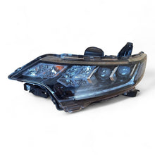 Laden Sie das Bild in den Galerie-Viewer, Frontscheinwerfer Mitsubishi Outlander III 8301D3-31 LED Links Headlight