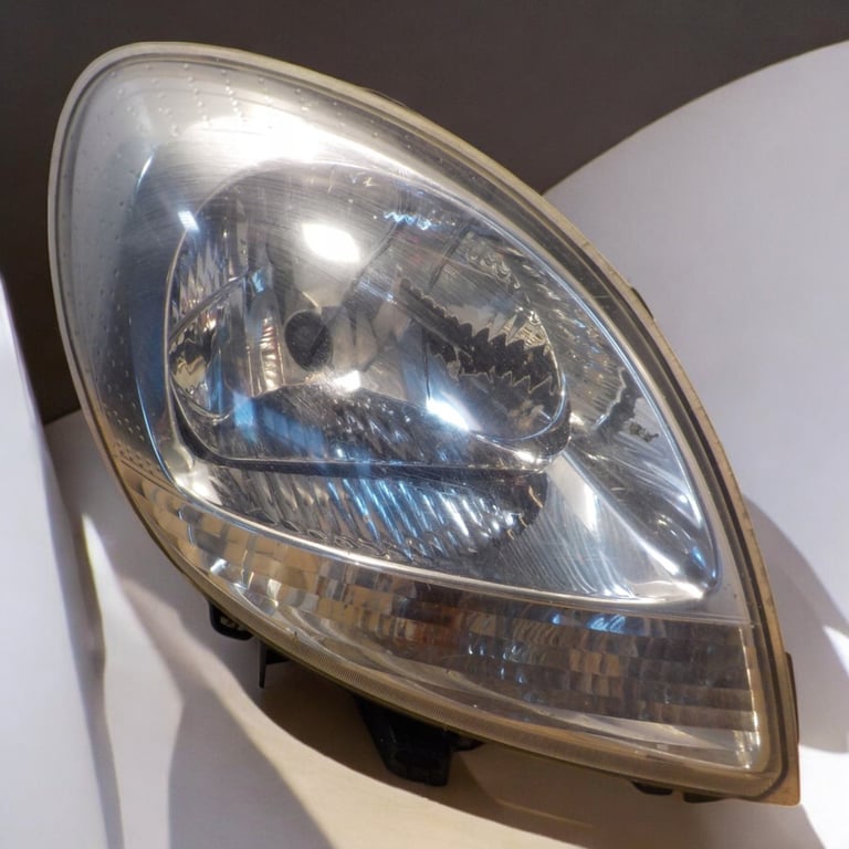 Frontscheinwerfer Renault 89028549 8200589033 Rechts Scheinwerfer Headlight