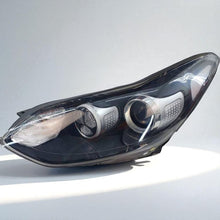 Laden Sie das Bild in den Galerie-Viewer, Frontscheinwerfer Kia Sportage 92101-F1110 LED Links Scheinwerfer Headlight SCH3589909393js