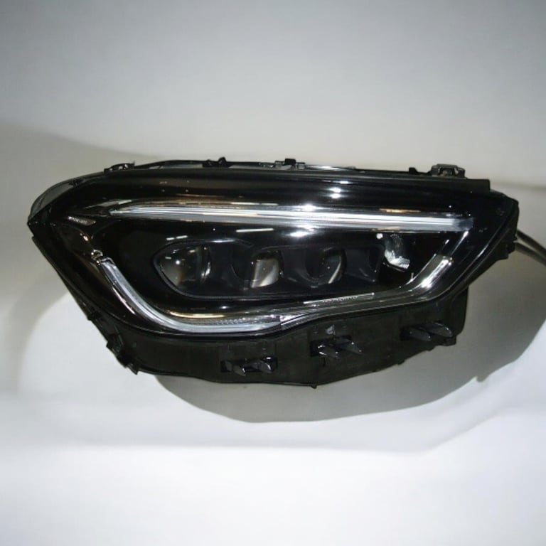 Frontscheinwerfer Mercedes-Benz W247 A2479065006 LED Rechts Headlight