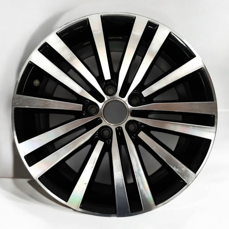 1x Alufelge 17 Zoll 7.5" 5x112 47ET Glanz Schwarz 3AA601025 VW Passat B7 FEL1928892452bn