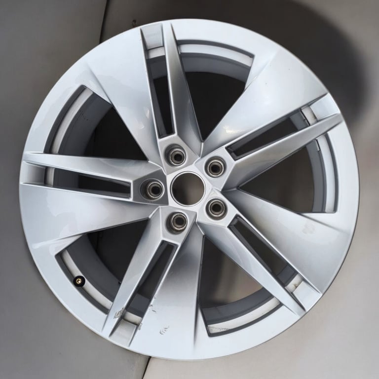 1x Alufelge 19 Zoll 8.0" 5x112 45ET 601025B Skoda Rim Wheel FEL8388143673to