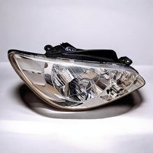 Load image into Gallery viewer, Frontscheinwerfer Hyundai Getz 92102-0B500 LED Rechts Scheinwerfer Headlight