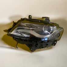 Load image into Gallery viewer, Frontscheinwerfer Audi A4 B8 8K0941003C Xenon Links Scheinwerfer Headlight