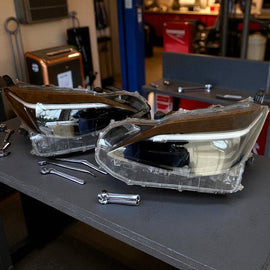 Frontscheinwerfer Toyota Yaris Cross Full LED Ein Satz Scheinwerfer Headlight SCH5572929493wh