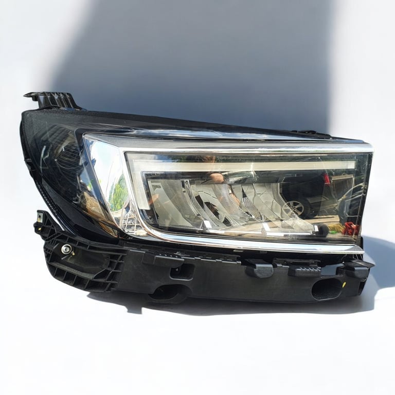 Frontscheinwerfer Opel Grandland Rechts Scheinwerfer Headlight