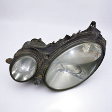 Load image into Gallery viewer, Frontscheinwerfer Mercedes-Benz W211 Xenon Links Scheinwerfer Headlight SCH7885070453xu