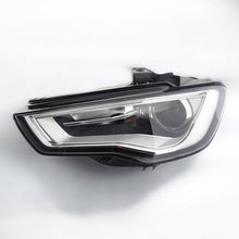 Laden Sie das Bild in den Galerie-Viewer, Frontscheinwerfer Audi A3 8V0941031 Links Scheinwerfer Headlight