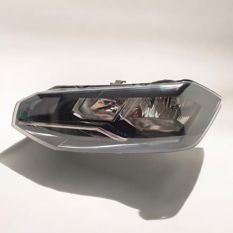 Frontscheinwerfer VW Polo 2G1941005 Halogen Links Scheinwerfer Headlight SCH8472159196mk