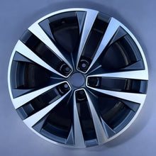 Laden Sie das Bild in den Galerie-Viewer, 1x Alufelge 18 Zoll 7.5&quot; 5x114.3 39ET 403006881R Mg Espace Rim Wheel