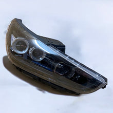 Load image into Gallery viewer, Frontscheinwerfer Hyundai I30 92102-G4120 LED Rechts Scheinwerfer Headlight