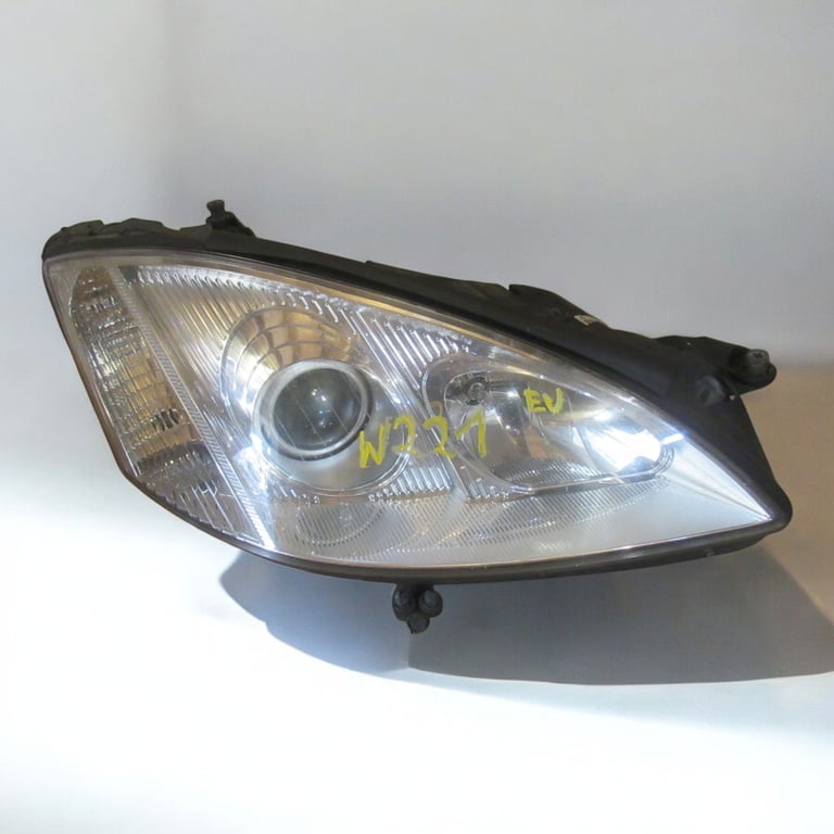 Frontscheinwerfer Mercedes-Benz W221 Rechts Scheinwerfer Headlight