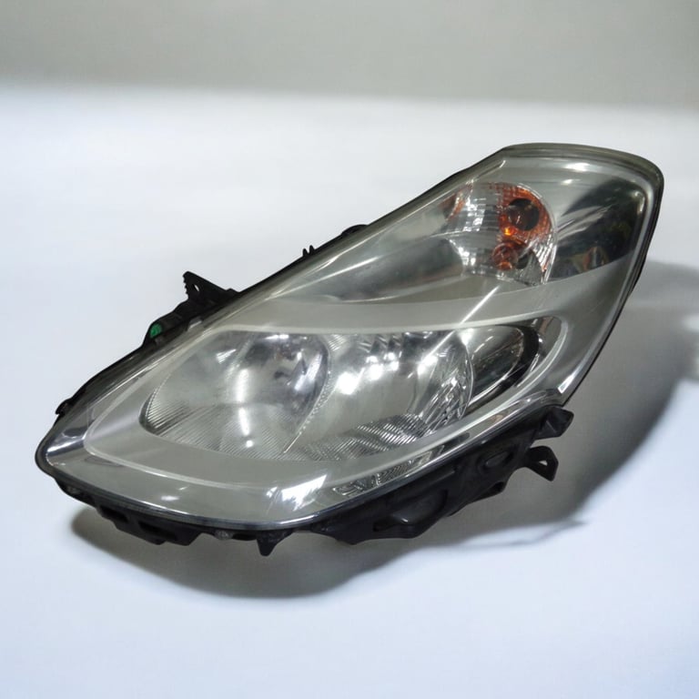 Frontscheinwerfer Renault Clio III 8200892493 Links Scheinwerfer Headlight