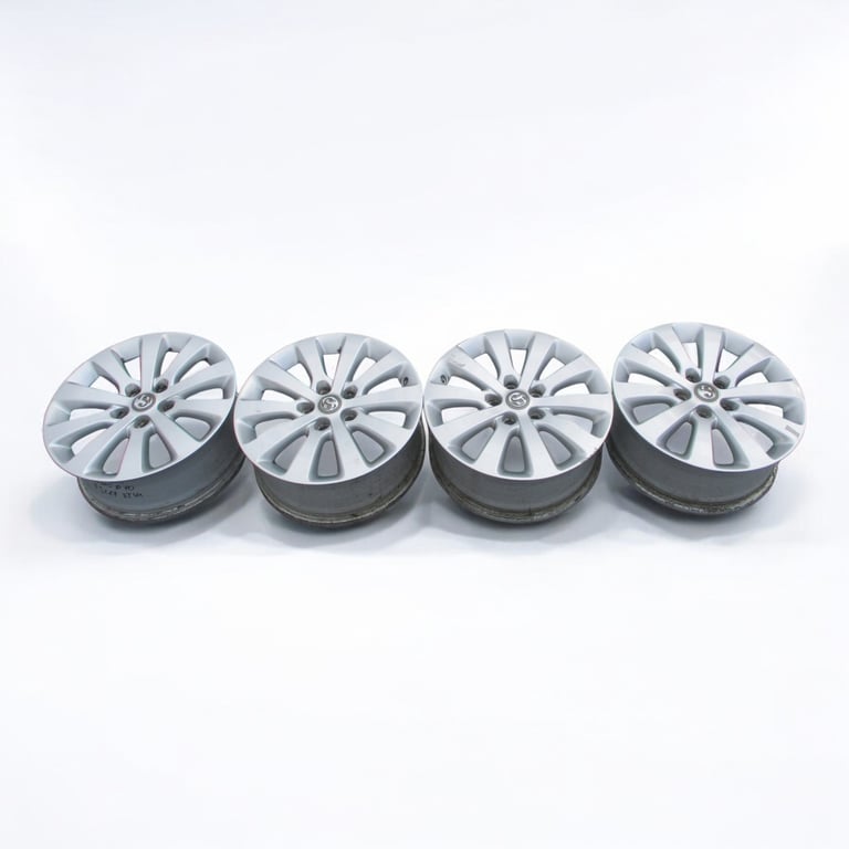 4x Alufelge 18 Zoll 8.0" 5x120 42ET Glanz Silber 13313796 Opel Insignia