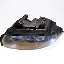 Laden Sie das Bild in den Galerie-Viewer, Frontscheinwerfer Audi A4 B6 Xenon Links Scheinwerfer Headlight