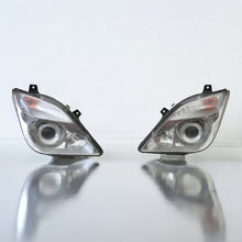 Laden Sie das Bild in den Galerie-Viewer, Frontscheinwerfer Mercedes-Benz Sprinter Ein Stück (Rechts oder Links) Headlight