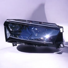 Laden Sie das Bild in den Galerie-Viewer, Frontscheinwerfer Skoda Enyaq 5LB941016A LED Rechts Scheinwerfer Headlight