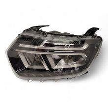 Load image into Gallery viewer, Frontscheinwerfer Dacia Duster 260101613R LED Links Scheinwerfer Headlight SCH9823421402ej