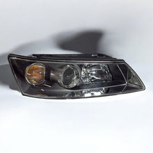Laden Sie das Bild in den Galerie-Viewer, Frontscheinwerfer Hyundai Sonata Rechts Scheinwerfer Headlight SCH6875276599do