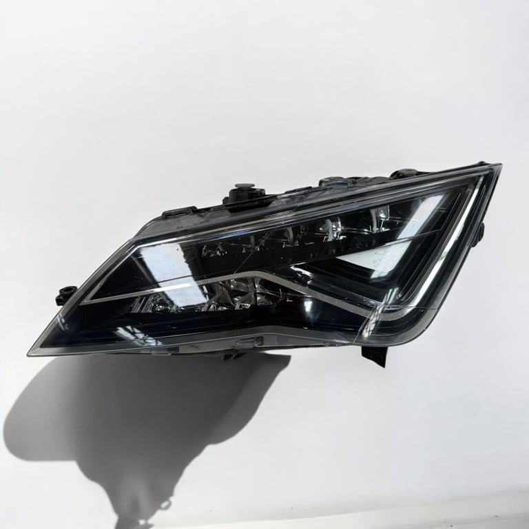 Frontscheinwerfer Seat Leon 5F1941007L Links Scheinwerfer Headlight SCH7126223243bi