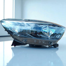 Laden Sie das Bild in den Galerie-Viewer, Frontscheinwerfer Renault Captur 130702444900 1305237337 1305631307 Rechts SCH4610329874sj