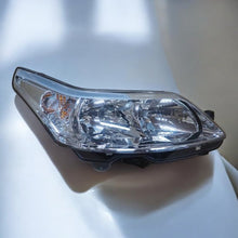 Laden Sie das Bild in den Galerie-Viewer, Frontscheinwerfer Citroën C4 I 89902333 Rechts Scheinwerfer Headlight SCH2360767619ge