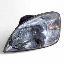 Load image into Gallery viewer, Frontscheinwerfer Kia Rio II 921011G0L Links Scheinwerfer Headlight