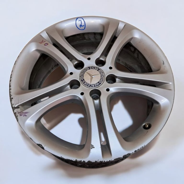1x Alufelge 17 Zoll 7.5" 5x112 52 5ET A2464010100 Mercedes-Benz W176 W246