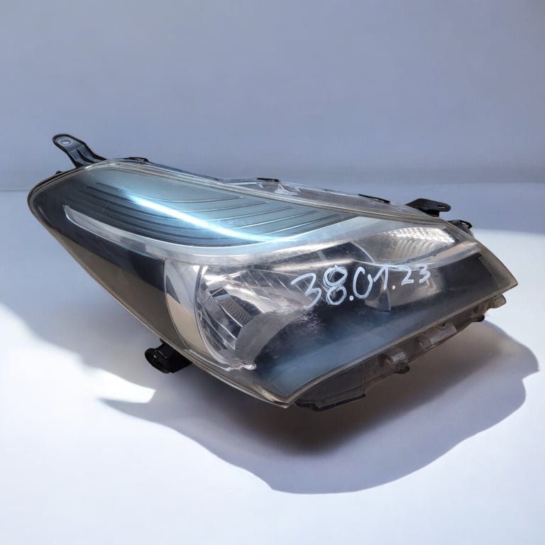 Frontscheinwerfer Toyota Yaris Rechts Scheinwerfer Headlight