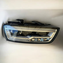 Laden Sie das Bild in den Galerie-Viewer, Frontscheinwerfer Audi Q3 8U0941034 LED Rechts Scheinwerfer Headlight