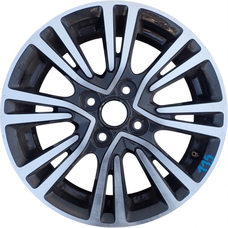 1x Alufelge 15 Zoll 5.0" 46ET Mitsubishi Space Star Rim Wheel