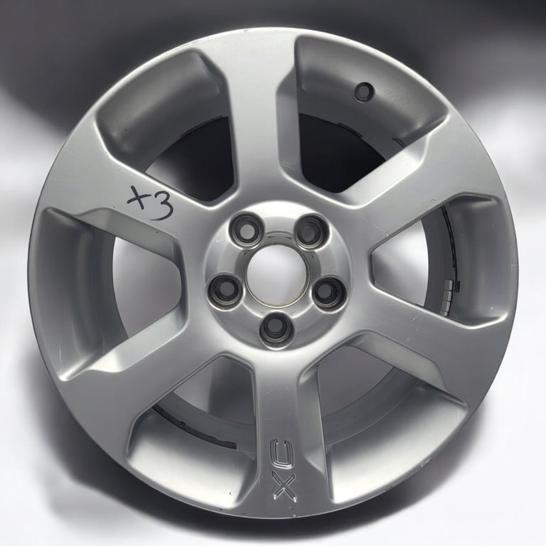 1x Alufelge 17 Zoll 7.5" 5x108 55ET Glanz Silber 30714025 Volvo Xc70 Xc60 Xc40