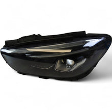 Laden Sie das Bild in den Galerie-Viewer, Frontscheinwerfer Mercedes-Benz W247 A2479065703 LED Rechts oder Links SCH4483457654bu