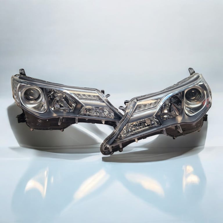 Frontscheinwerfer Toyota W0836 Ein Satz Scheinwerfer Headlight