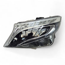 Laden Sie das Bild in den Galerie-Viewer, Frontscheinwerfer Mercedes-Benz Vito W447 A4479060101 Full LED Rechts oder Links SCH9789369050yk