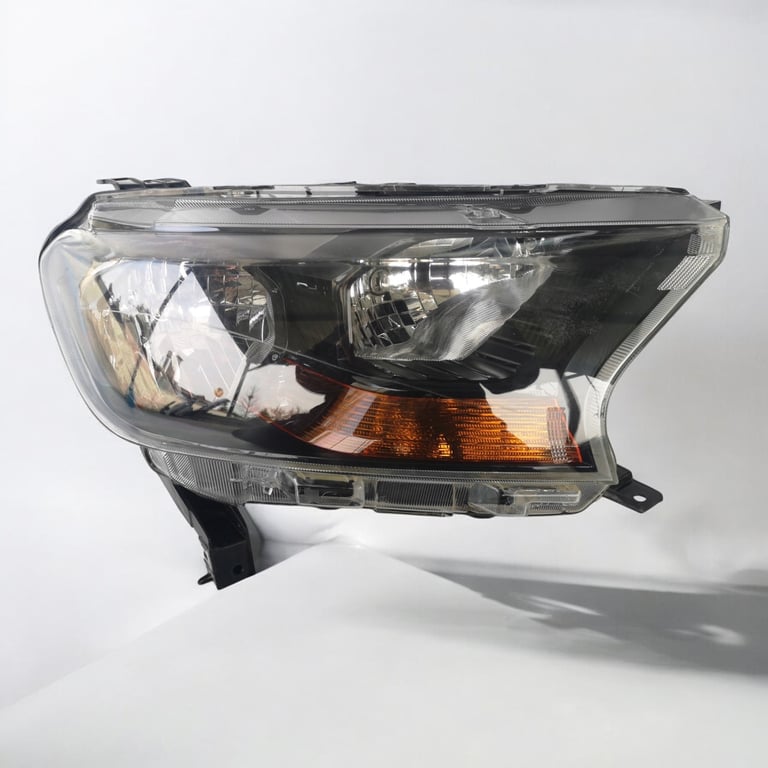 Frontscheinwerfer Ford Ranger Rechts Scheinwerfer Headlight