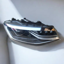 Load image into Gallery viewer, Frontscheinwerfer VW Caddy 2K8941036C Rechts Scheinwerfer Headlight SCH4260208410ax