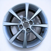 Laden Sie das Bild in den Galerie-Viewer, 1x Alufelge 15 Zoll 6.0&quot; 4x100 48ET Silber K7400ADE05 Hyundai I10 Rim Wheel