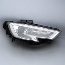 Laden Sie das Bild in den Galerie-Viewer, Frontscheinwerfer Audi A3 8V0941044E Rechts Scheinwerfer Headlight