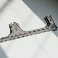 Laden Sie das Bild in den Galerie-Viewer, Kotflügel Mercedes-Benz Cla X117 A1176370235 Vorne Rechts