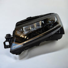 Laden Sie das Bild in den Galerie-Viewer, Frontscheinwerfer Skoda Superb III 3V1941015D Full LED Links Headlight