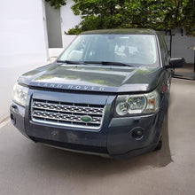 Laden Sie das Bild in den Galerie-Viewer, Frontscheinwerfer Land Rover Freelander 6H52-13W030-BC Links Headlight SCH7434441772tn