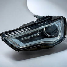Laden Sie das Bild in den Galerie-Viewer, Frontscheinwerfer Audi A3 8V0941005 Xenon Links Scheinwerfer Headlight SCH6168742081yf