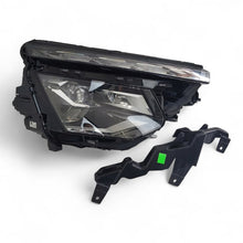 Laden Sie das Bild in den Galerie-Viewer, Frontscheinwerfer Skoda Kamiq 655941016C Rechts Scheinwerfer Headlight SCH2779982683ef