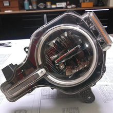 Laden Sie das Bild in den Galerie-Viewer, Frontscheinwerfer Ford P2DB-13W030-AB M2DZ-13008-H LED Links Headlight SCH2759038235ha