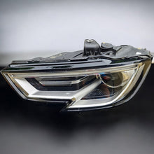 Laden Sie das Bild in den Galerie-Viewer, Frontscheinwerfer Audi A3 8V0941005 Xenon Links Scheinwerfer Headlight