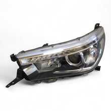 Load image into Gallery viewer, Frontscheinwerfer Toyota Hilux VIII LED Links Scheinwerfer Headlight SCH4113194809iq