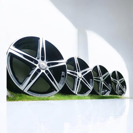 4x Alufelge 18 Zoll 7.5