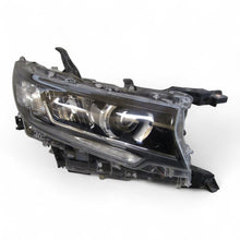 Laden Sie das Bild in den Galerie-Viewer, Frontscheinwerfer Toyota Land Cruiser LED Rechts Scheinwerfer Headlight SCH9164651660xg